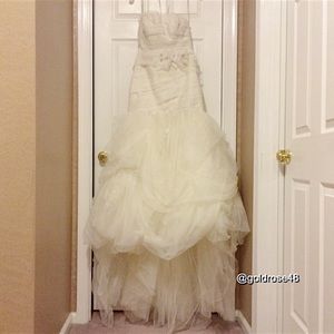 ADDITIONAL PHOTOS for Vera Wang wedding dress
